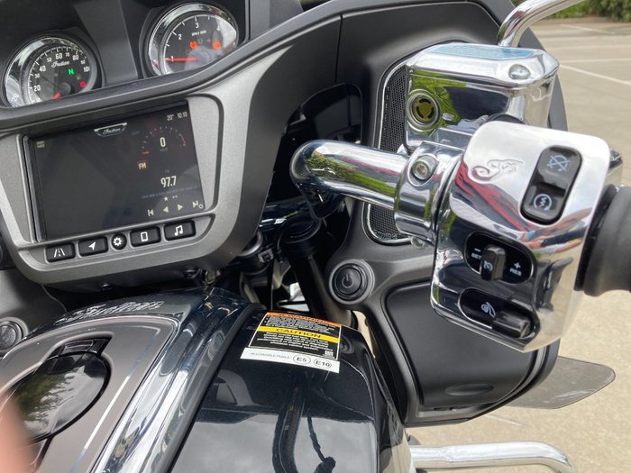 2020 Indian CHALLENGER LIMITED TH BL PEARL Black