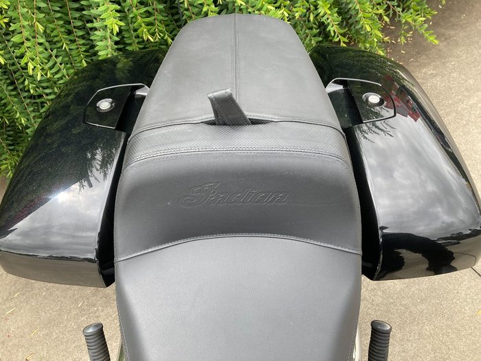 2020 Indian CHALLENGER LIMITED TH BL PEARL Black