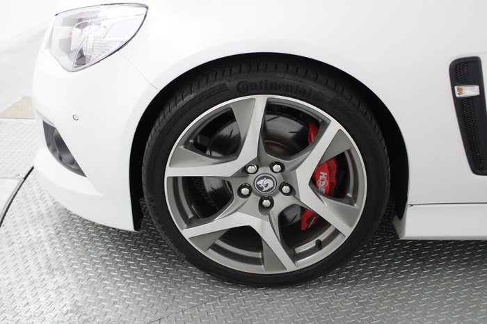 2015 Holden Special Vehicles Clubsport R8 GEN-F MY15 White