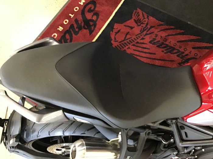 2021 Benelli 2021 Benelli 750CC 752S Road Red