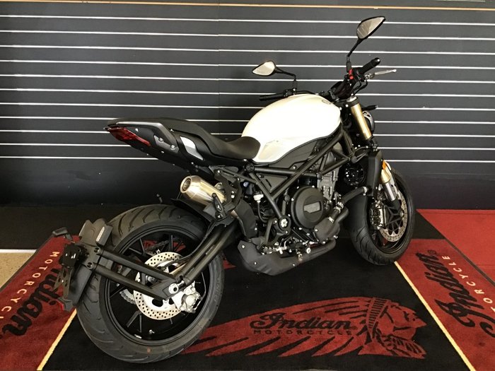 2021 Benelli 2021 Benelli 750CC 752S Road White