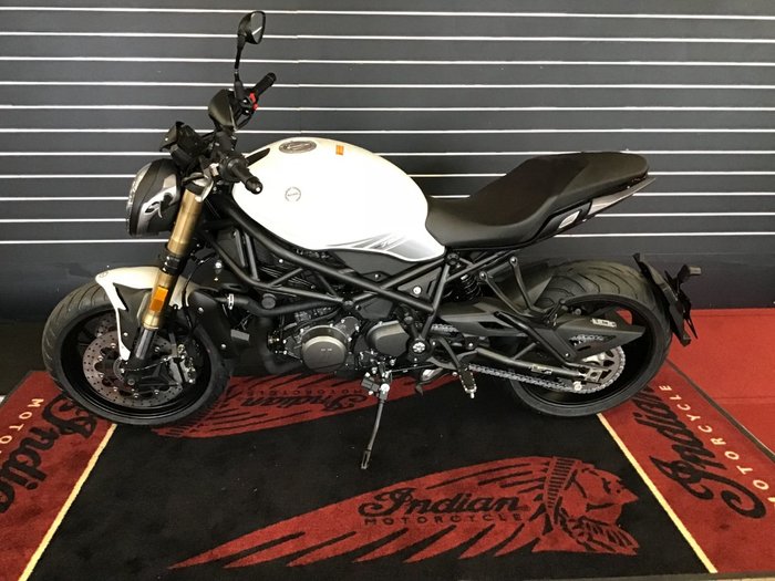 2021 Benelli 2021 Benelli 750CC 752S Road White