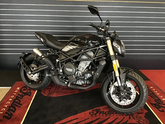 2021 Benelli 2021 Benelli 750CC 752S Road Black