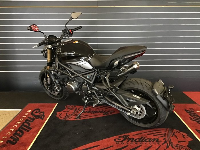 2021 Benelli 2021 Benelli 750CC 752S Road Black