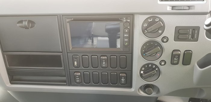 2020 FUSO FIGHTER White