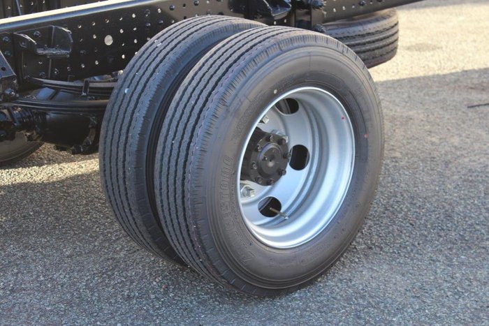 2020 FUSO CANTER White