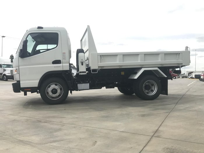 2020 FUSO CANTER 815 WIDE CAB 4X2 TIPPER SWB 6SP A/T WHITE