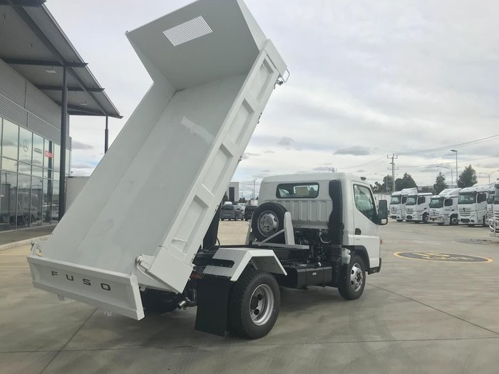 2020 FUSO CANTER 815 WIDE CAB 4X2 TIPPER SWB 6SP A/T WHITE