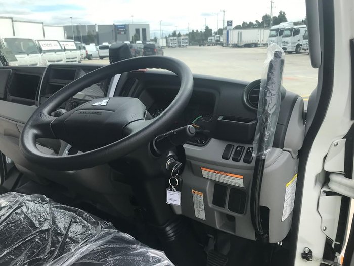 2020 FUSO CANTER 815 WIDE CAB 4X2 TIPPER SWB 6SP A/T WHITE