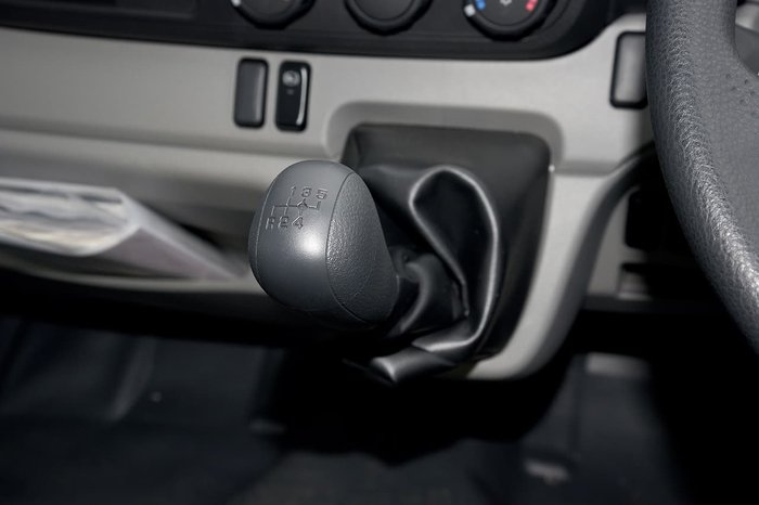 2020 FUSO FEC81CR4SFBC White