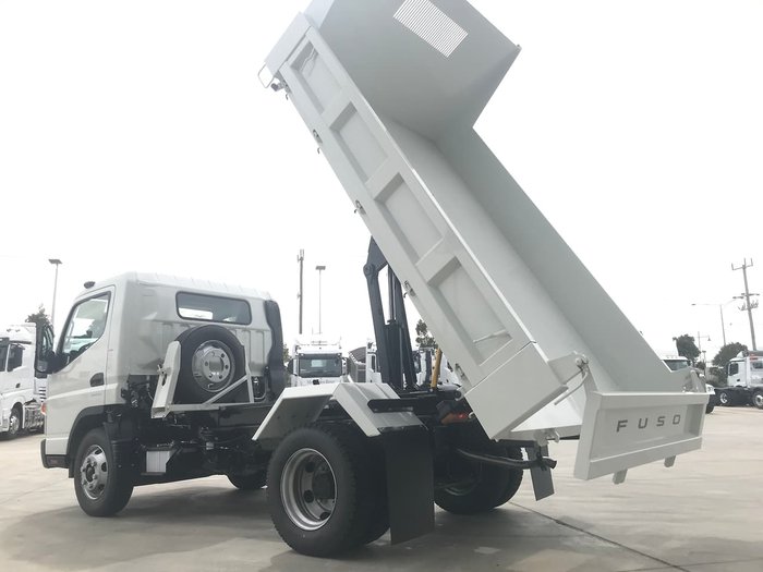 2020 FUSO FEC81CR4SFBC White