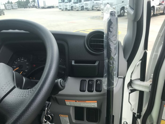 2020 FUSO FEC81CR4SFBC White