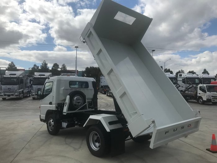 2020 FUSO FEC81CR4SFBC White