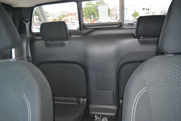 2018 Nissan Navara ST-X D23 Series 3 4X4 Dual Range White