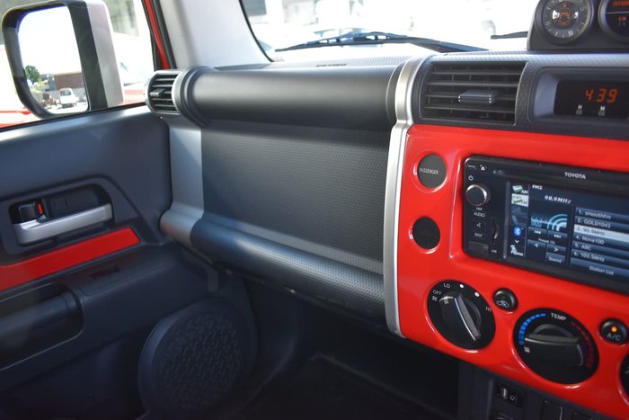 2015 Toyota FJ Cruiser GSJ15R MY14 4X4 Dual Range Red