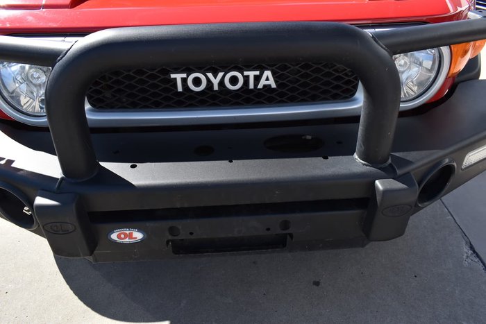 2015 Toyota FJ Cruiser GSJ15R MY14 4X4 Dual Range Red