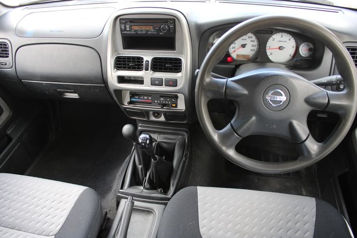 2009 Nissan Navara ST-R D22 MY09 4X4 White