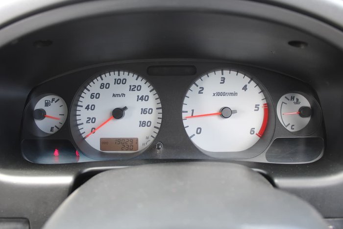 2009 Nissan Navara ST-R D22 MY09 4X4 White