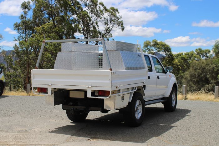 2009 Nissan Navara ST-R D22 MY09 4X4 White