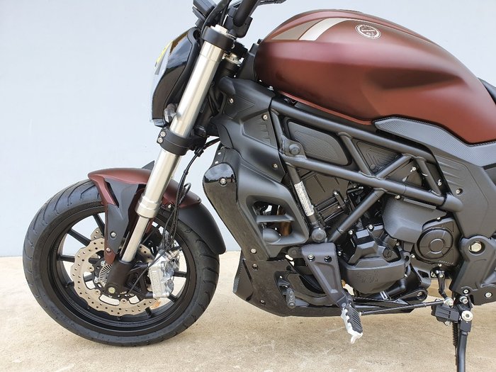 2020 Benelli 502C Red