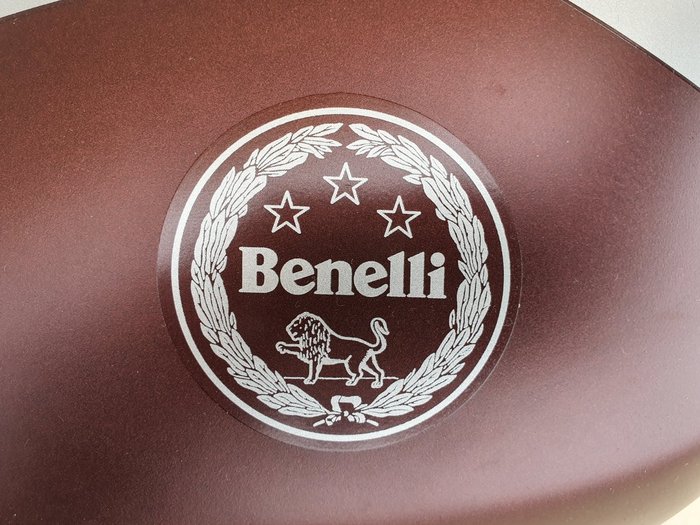 2020 Benelli 502C Red