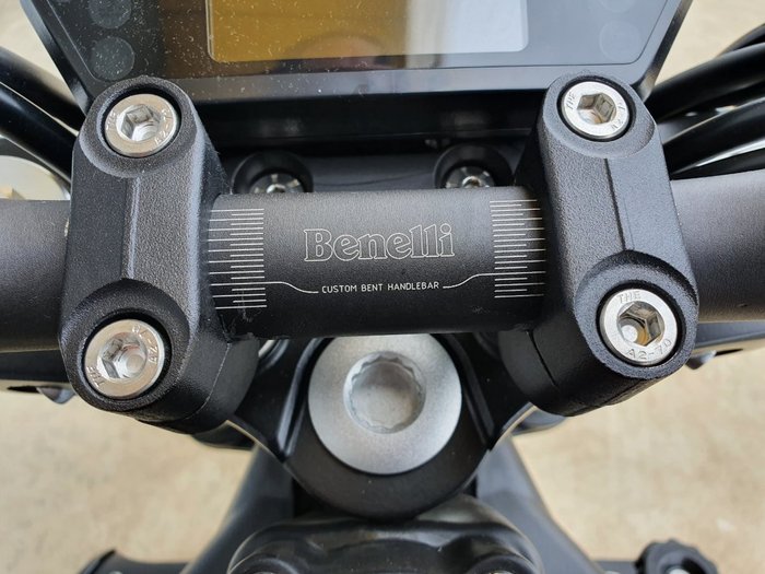 2020 Benelli 502C Red