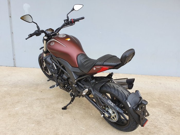 2020 Benelli 502C Red