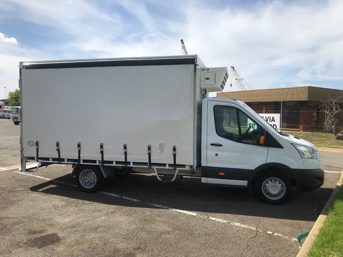 2014 FORD TRANSIT CAB CHASSIS White