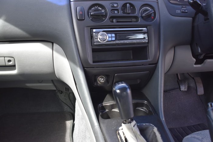 2002 Mitsubishi Magna Executive TJ MY02 White