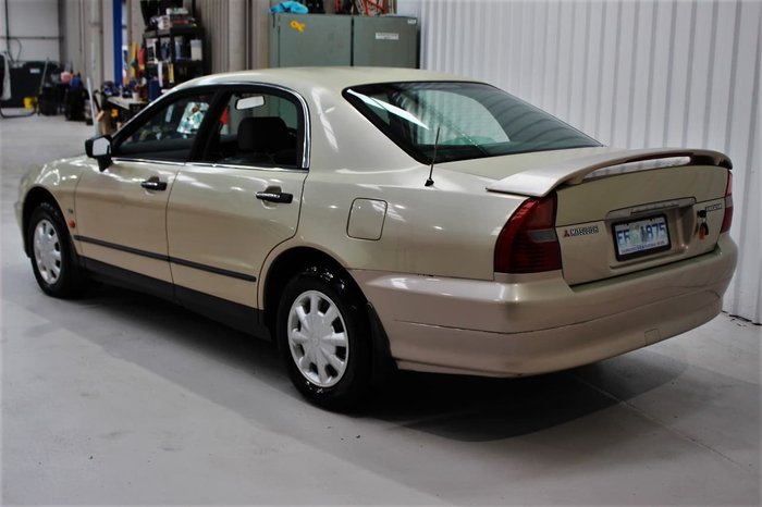 1999 Mitsubishi Magna Executive TH Gold