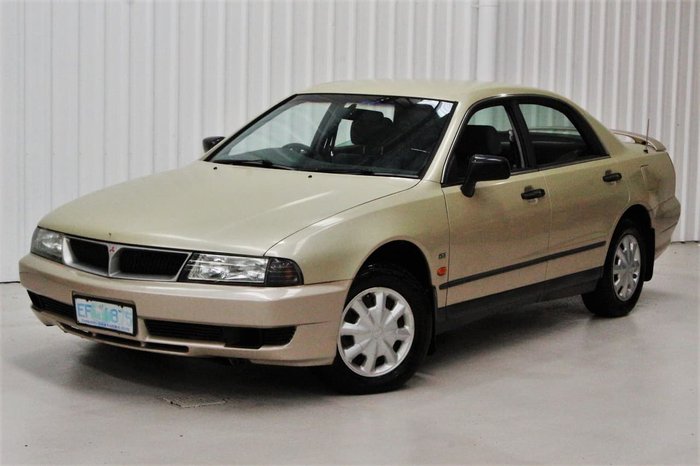 1999 Mitsubishi Magna Executive TH Gold
