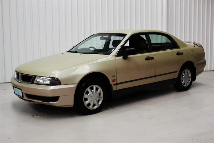 1999 Mitsubishi Magna Executive TH Gold