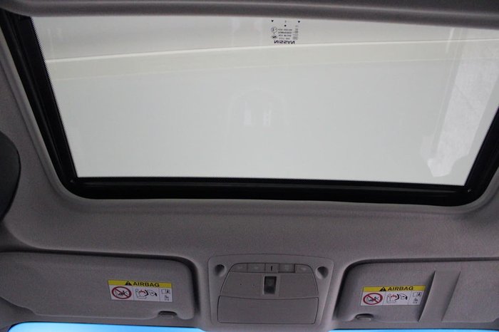 2016 Nissan Navara ST-X D23 4X4 Dual Range White