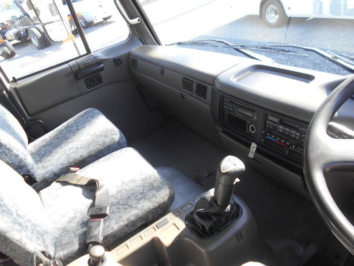 2004 UD PK265 TIPPER/WATER CART, White