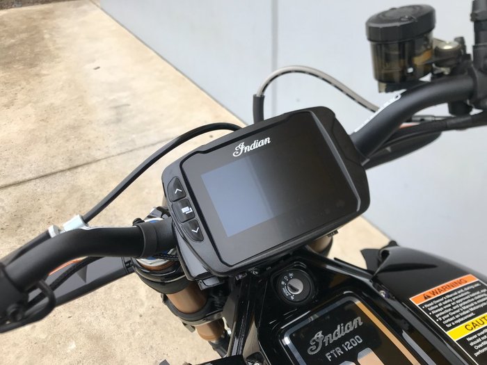 2019 Indian 2019 INDIAN 1200CC FTR S TITANIUM METALLIC/THUNDER BLACK ROAD Black
