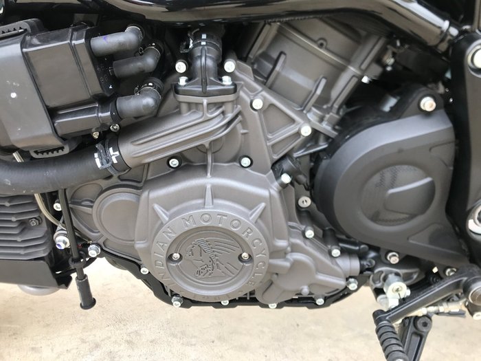 2019 Indian 2019 INDIAN 1200CC FTR S TITANIUM METALLIC/THUNDER BLACK ROAD Black