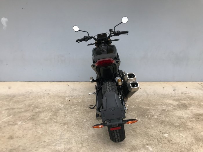 2019 Indian 2019 INDIAN 1200CC FTR S TITANIUM METALLIC/THUNDER BLACK ROAD Black