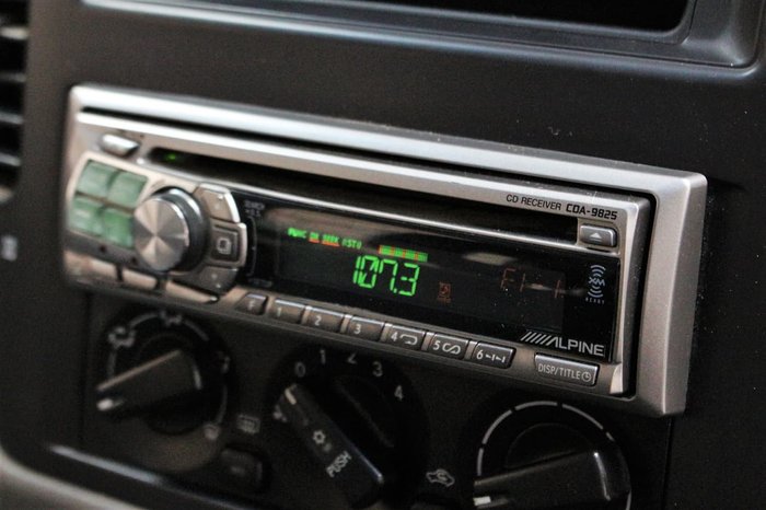 2003 Mitsubishi Pajero GLS NP MY04 4X4 White