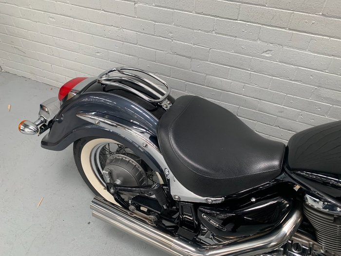 2011 Suzuki VL800T (BOULEVARD C50T) Black