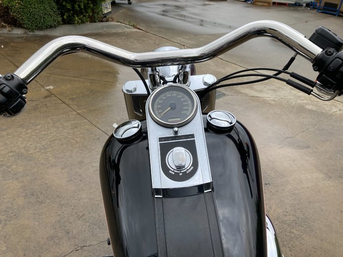 2006 HARLEY-DAVIDSON FLSTCI HERITAGE S/TAIL CLASSIC