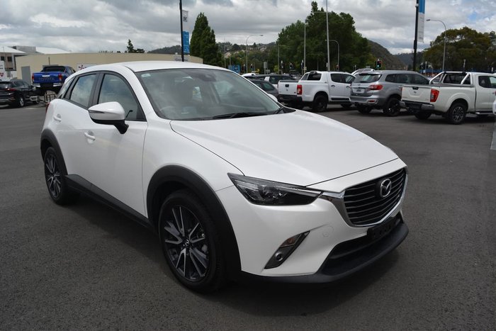 2018 Mazda CX-3 sTouring DK White