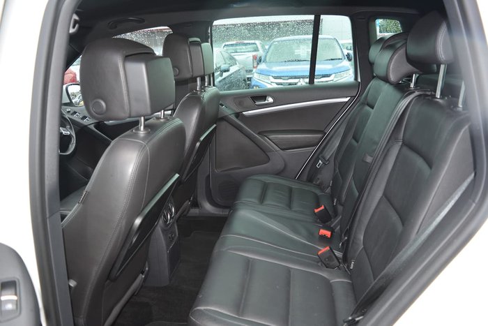 2015 Volkswagen Tiguan 155TSI R-Line 5N MY15 Four Wheel Drive White