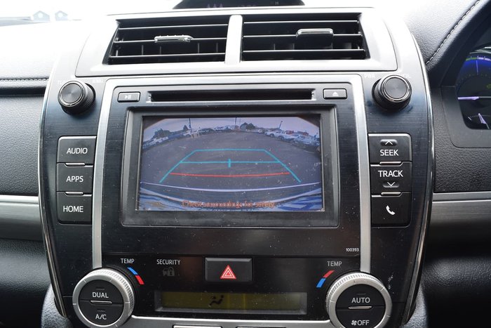 2016 Toyota Camry Atara S AVV50R White