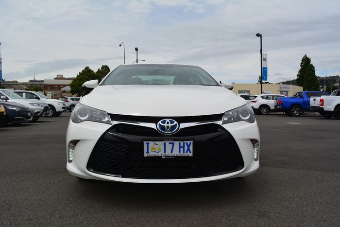 2016 Toyota Camry Atara S AVV50R White