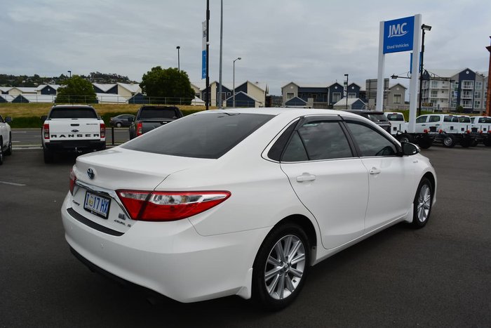 2016 Toyota Camry Atara S AVV50R White