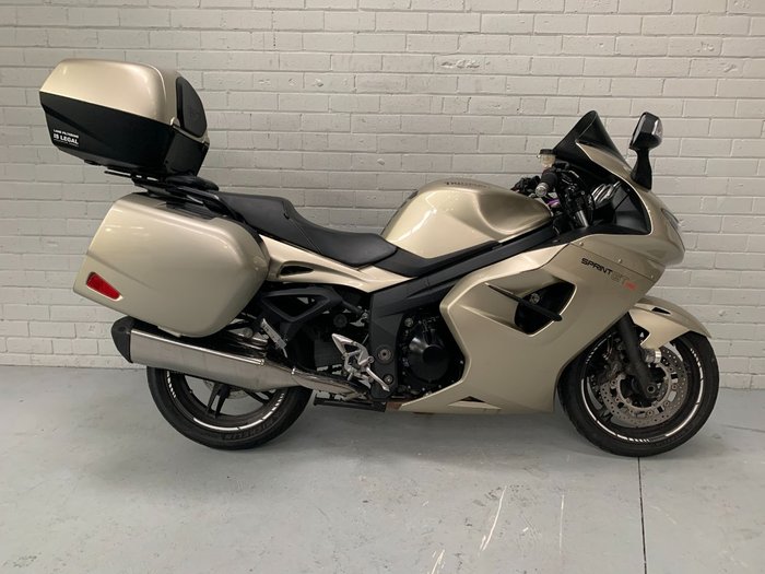 2013 Triumph SPRINT GT Grey