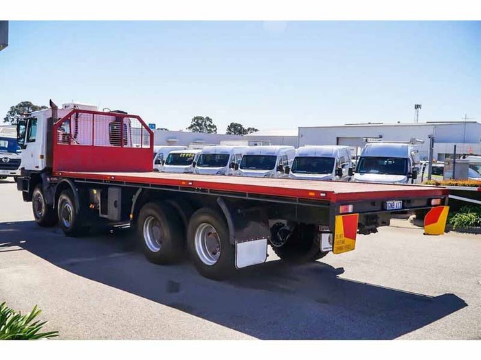 2010 TATRA T815 8X8 WHITE