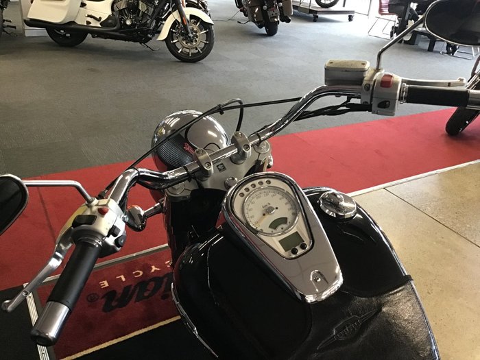 2013 Suzuki VL800T (BOULEVARD C50T) Black