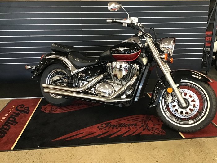 2013 Suzuki VL800T (BOULEVARD C50T) Black