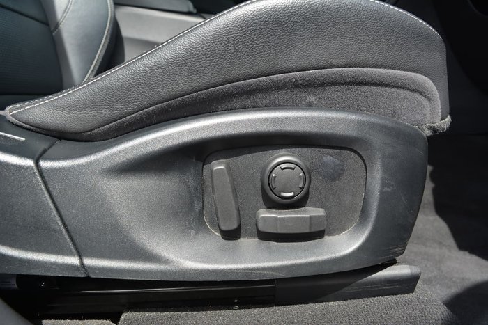 2016 Jaguar F-PACE 30d R-Sport X761 MY17 Four Wheel Drive Silver